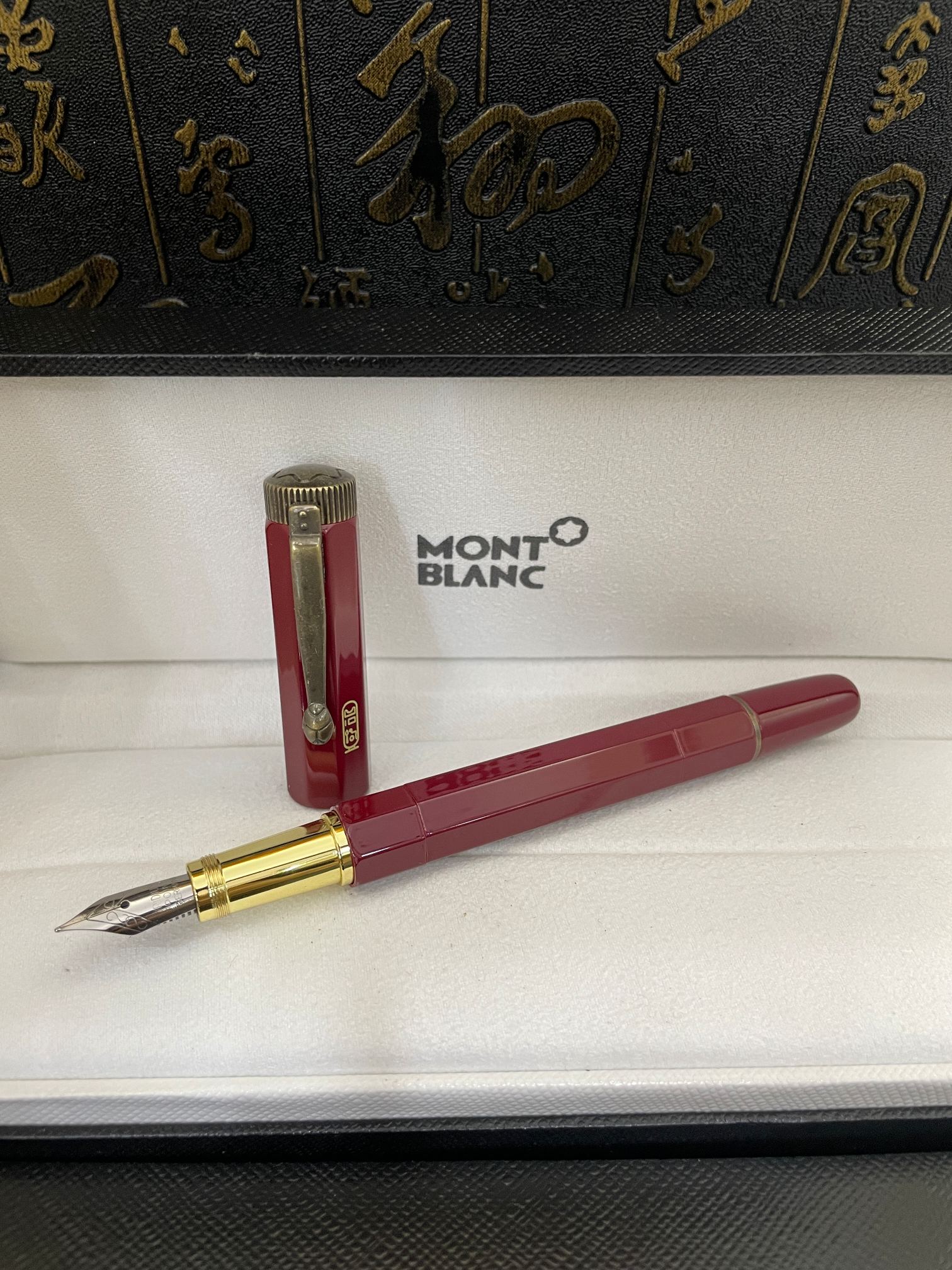 Clone Montblanc Heritage Egyptomania Fountian Red Gold